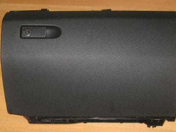 Mercedes Benz Handschuhfach