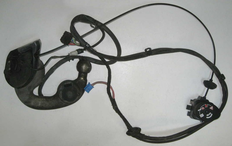 Mercedes Benz E200 Anhängerkupplung