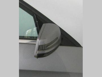 Mercedes Benz Spiegel vorne rechts
