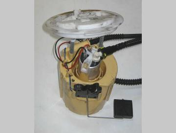 Mercedes Benz Kraftstoffpumpe A2124700194