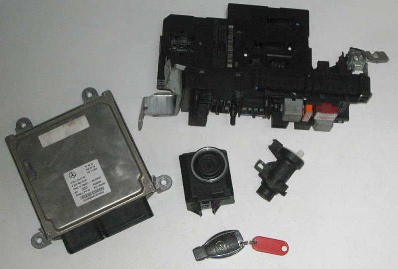 Mercedes Benz Motorsteuergerät