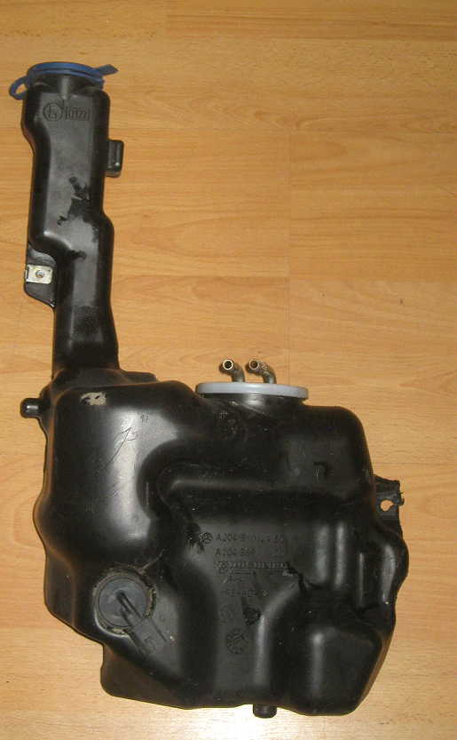 Mercedes Benz Scheibenwischwasserbehälter