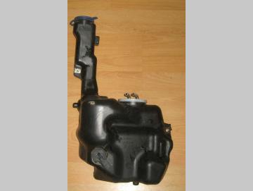 Mercedes Benz Scheibenwischwasserbehälter