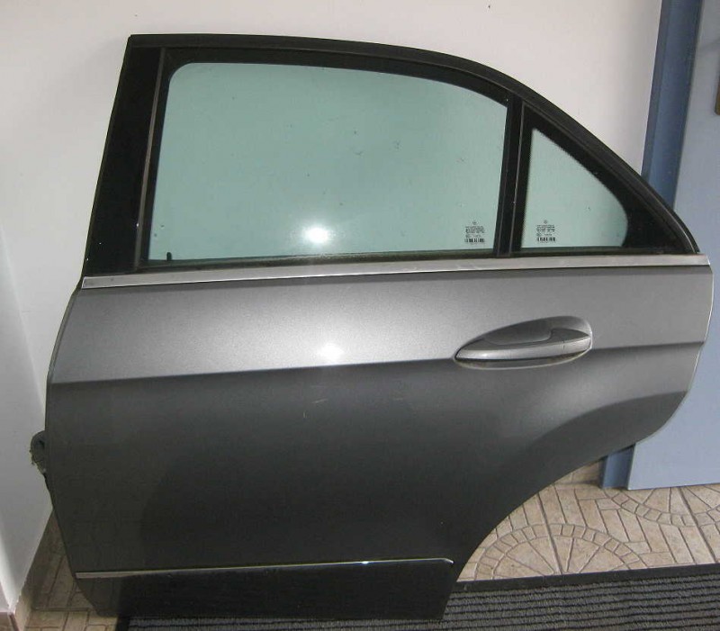 Mercedes Benz W212 Tür hinten links