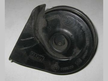 Opel Corsa E Hupe Nr.: 0055306