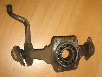 Wartburg 353 Achsschenkel